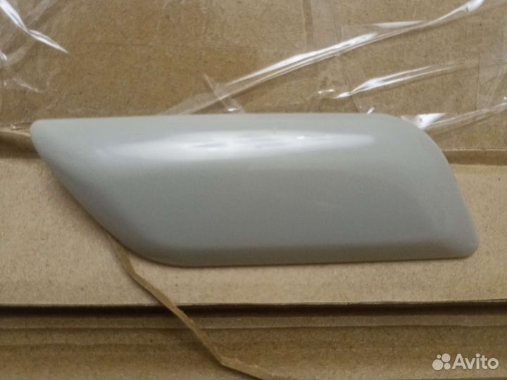 Крышка омывателя фары тойота камри 2011-2014