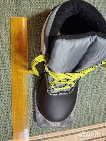 Ботинки лыжные Quechua 30 размер