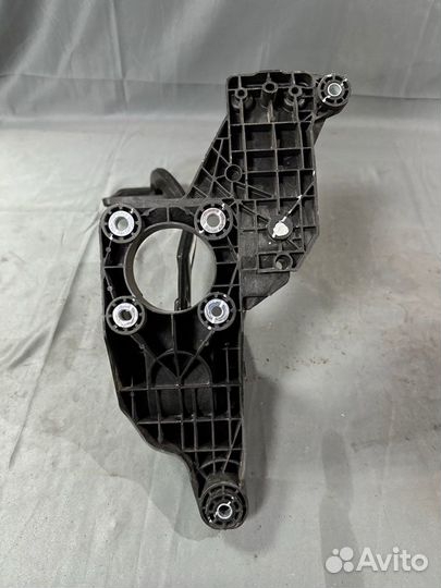 Педаль тормоза Omoda C5 2021