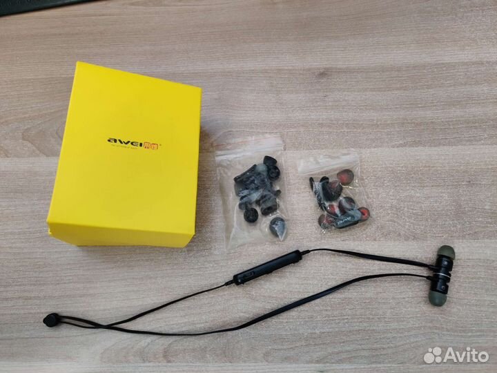 Наушники Awei bluetooth