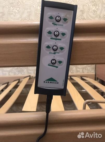 Кровать для лежачих больных с эл. приводом Armina