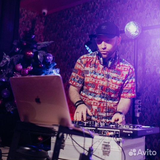 Диджей с оборудованием г Москва