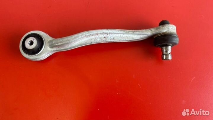 Рычаг передний правый Audi A6 C6 AUK 3.2 2008