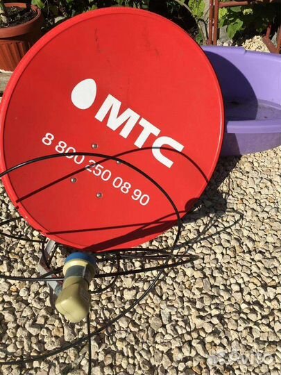 Спутниковая тарелка МТС с роутером