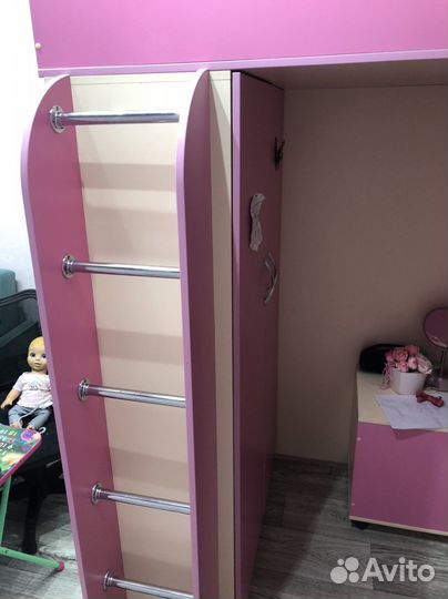 Кровать чердак