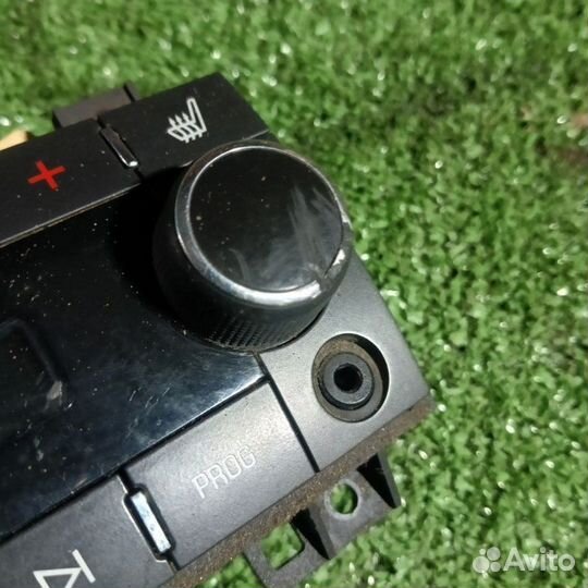 Блок управления климат-контролем Cadillac Srx FFN