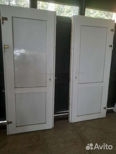 Двери пластиковые