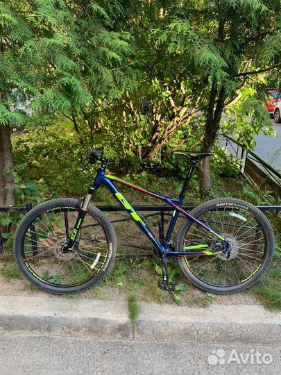 GT avalanche Elite 27.5 M