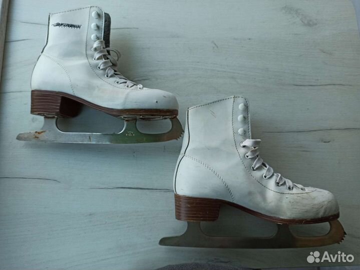 Коньки фигурные 37 размер