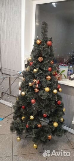 Елка искусственная