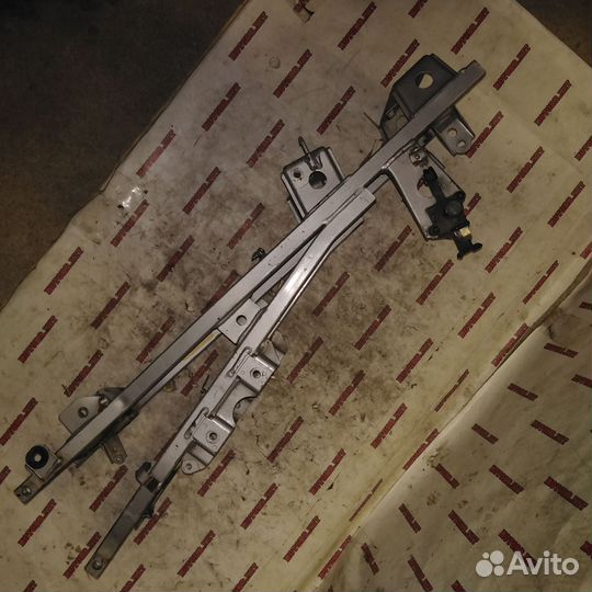 Подрамник задний Honda NSR125