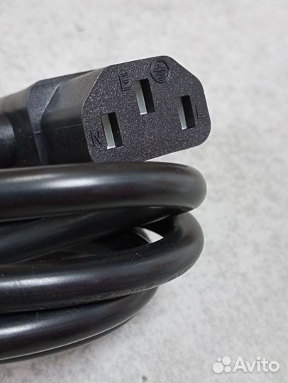 Кабель питания 220V угловой