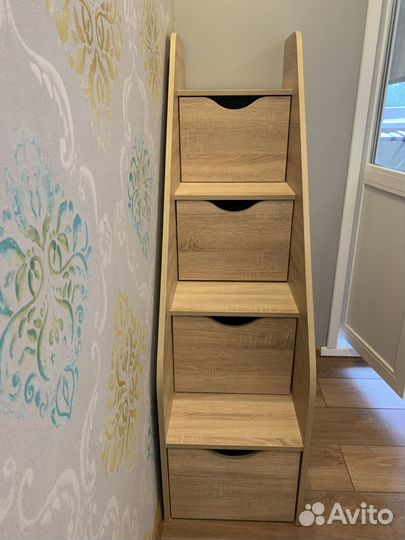 Детская лестница с ящиками