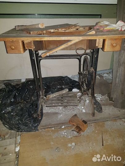 Станина от швейной машинки