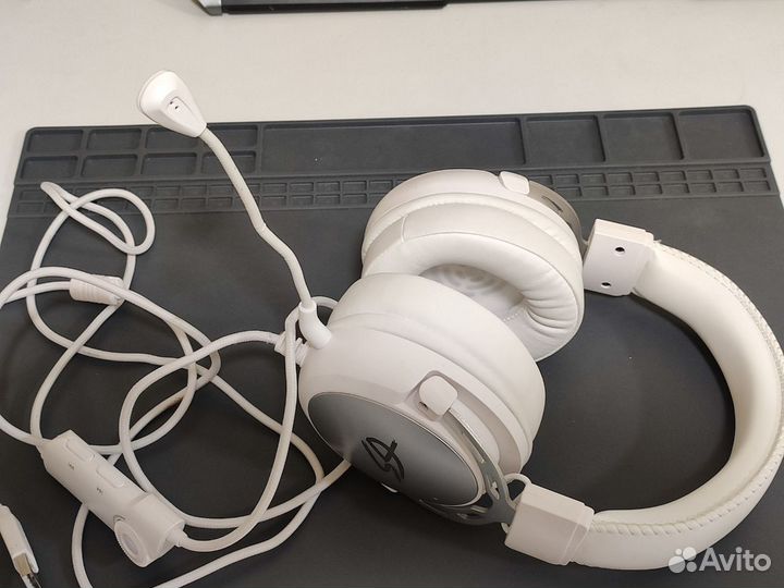 Игровые наушники с микрофоном