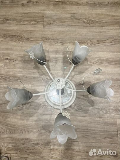 Люстра потолочная светильник 5 плафонов