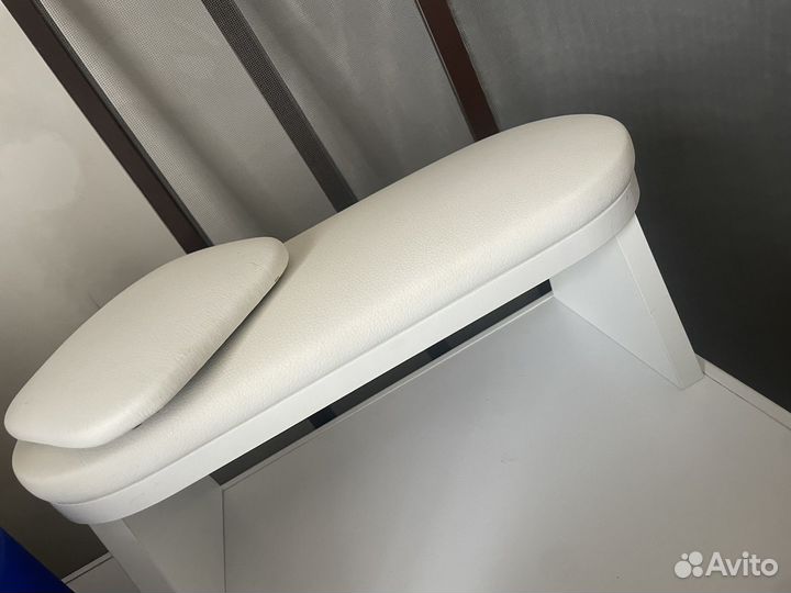 Подставка для рук маникюрная