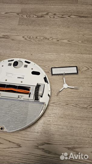 Робот-пылесос Xiaomi Mi Robot Vacuum-Mop