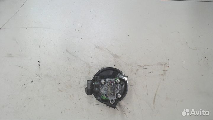 Насос гидроусилителя руля (гур) Mercedes E W211, 2