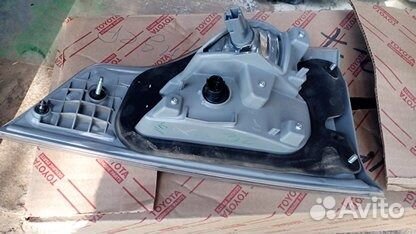 Задние фонари Тойота Хайлендер оригинал 2014 г