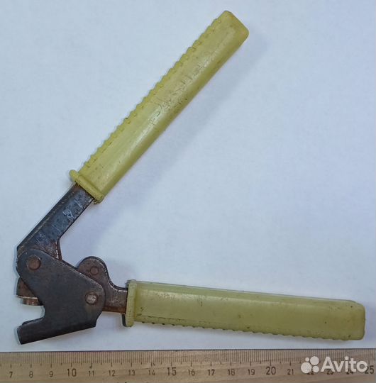 Пломбиратор и свинцовые пломбы