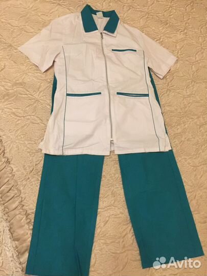 Костюм косметолога