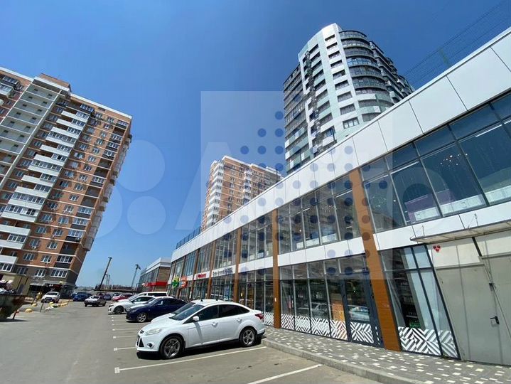 Коммерция 60 кв. м., свой вход, витраж