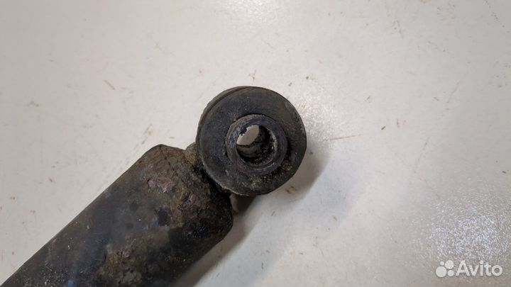 Амортизатор подвески левый передний Volkswagen Transporter 4