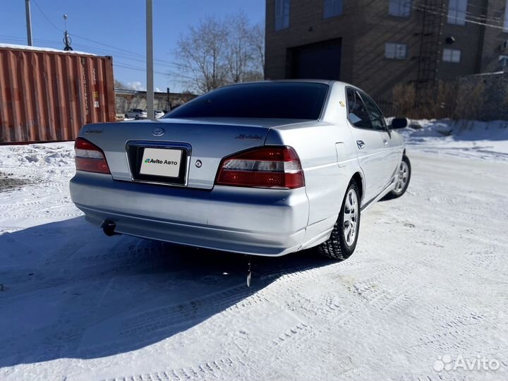 Nissan Laurel 2.0 AT, 2000, 150 000 км