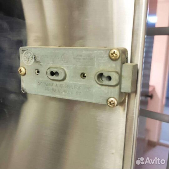 Депозитные сейфы