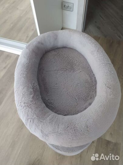 Домик для кошки с когтеточкой