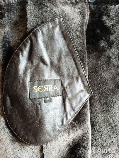 Дубленка натуральная женская с капюшоном