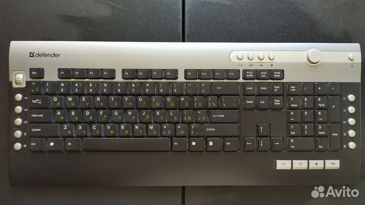 Беспроводная клавиатура Defender SlimMedia KM-5395