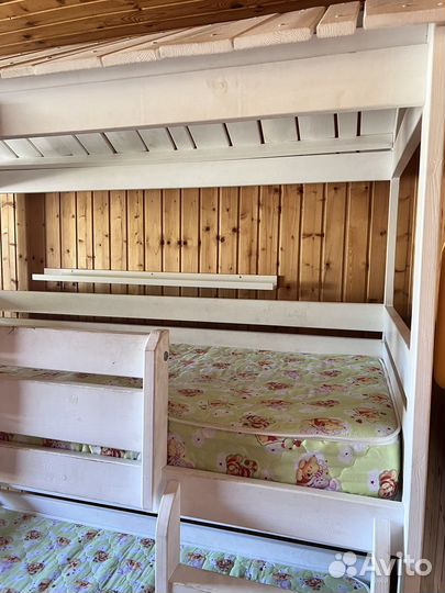 Двухъярусная кровать бу с матрасами