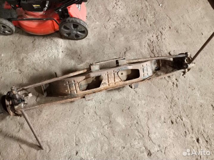 Подрамник задний lacetti