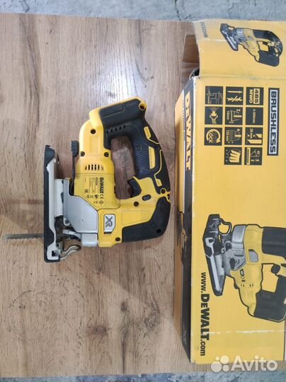 DeWalt пила, шлифмашина, лобзик и Black+Decker