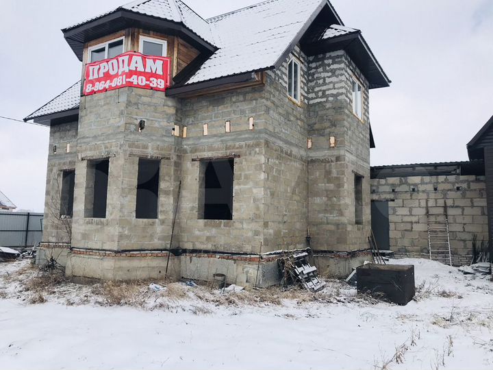 Дом 180 м² на участке 10 сот.