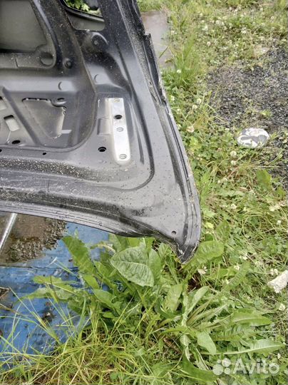 BMW F 10, крышка богажника