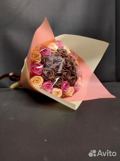 Шоколадные Розы - 29 шт в Букете
