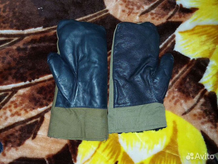 Рукавицы меховые рабочие