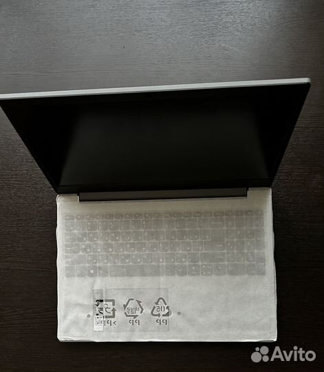 Абсолютно новый ноутбук Lenovo Idepad 3