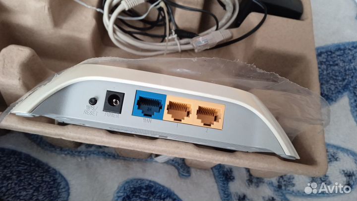 Wi-Fi роутер TP-link TL-WR720N