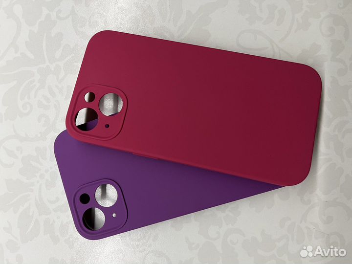 Чехол на iPhone 13