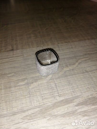 Серебряное кольцо