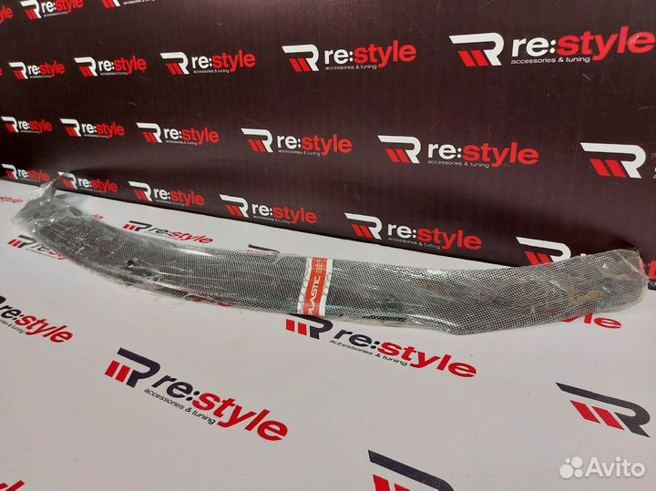 Дефлектор капота Toyota Camry 70 1348 Y2411