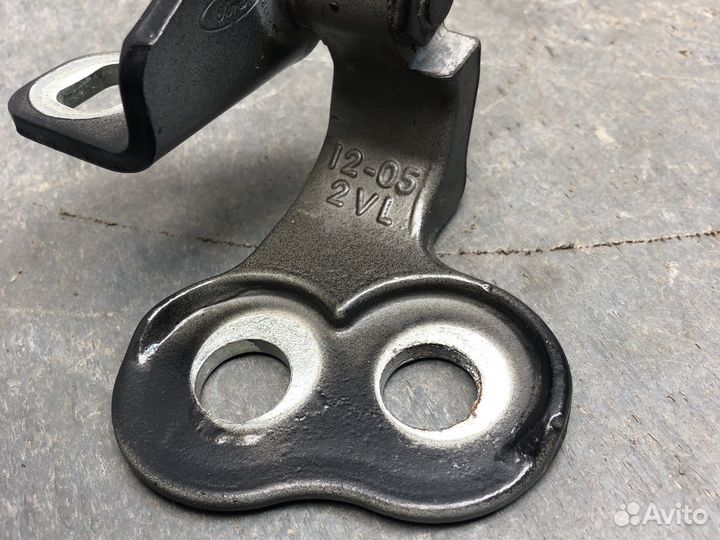 Пер лев ниж петля Focus 3