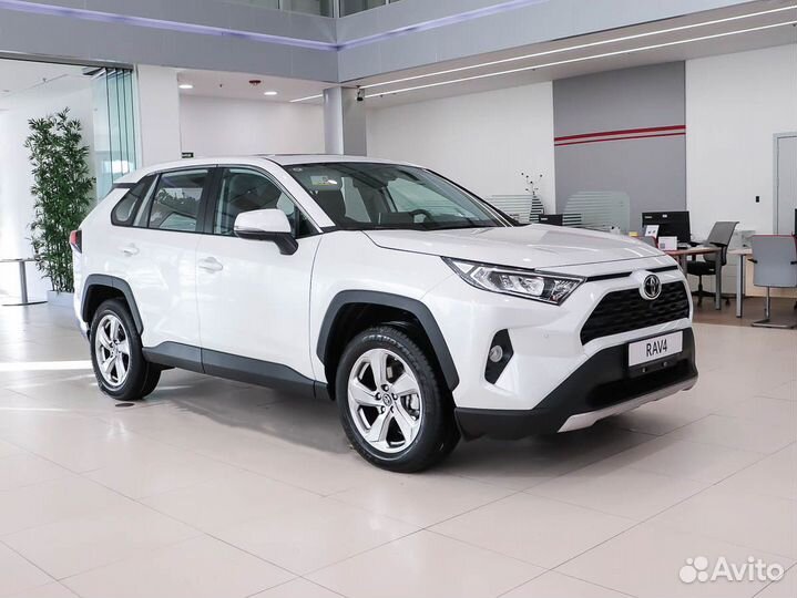 Toyota RAV4 2.0 CVT, 2022