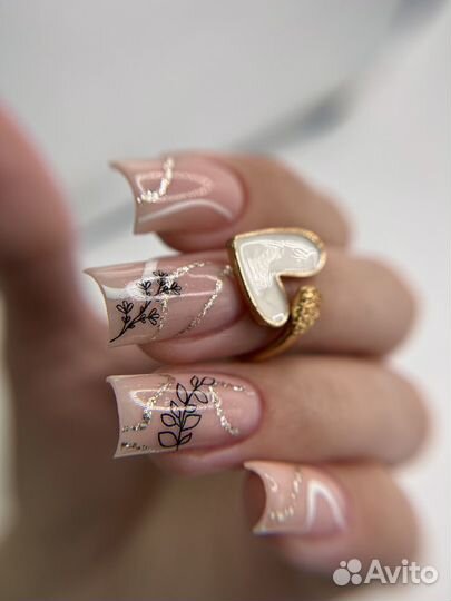 Маникюр (все включено)