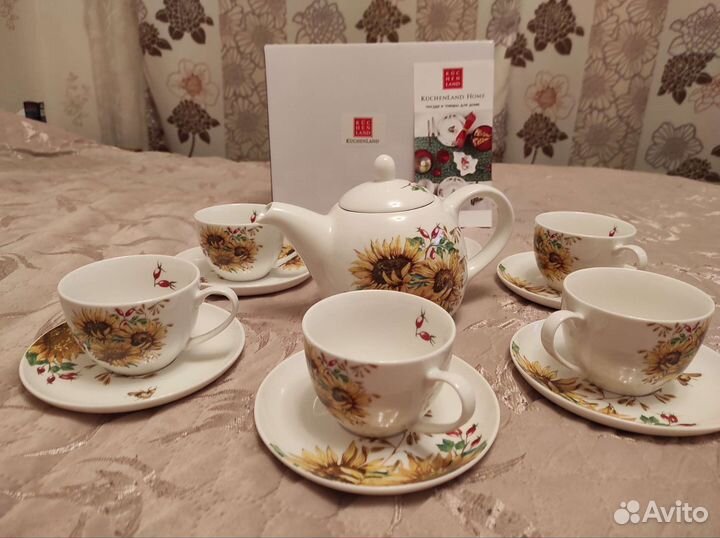 Набор столовой посуды на 6 персон