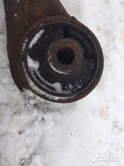 Рычаг передний правый Hyundai tucson